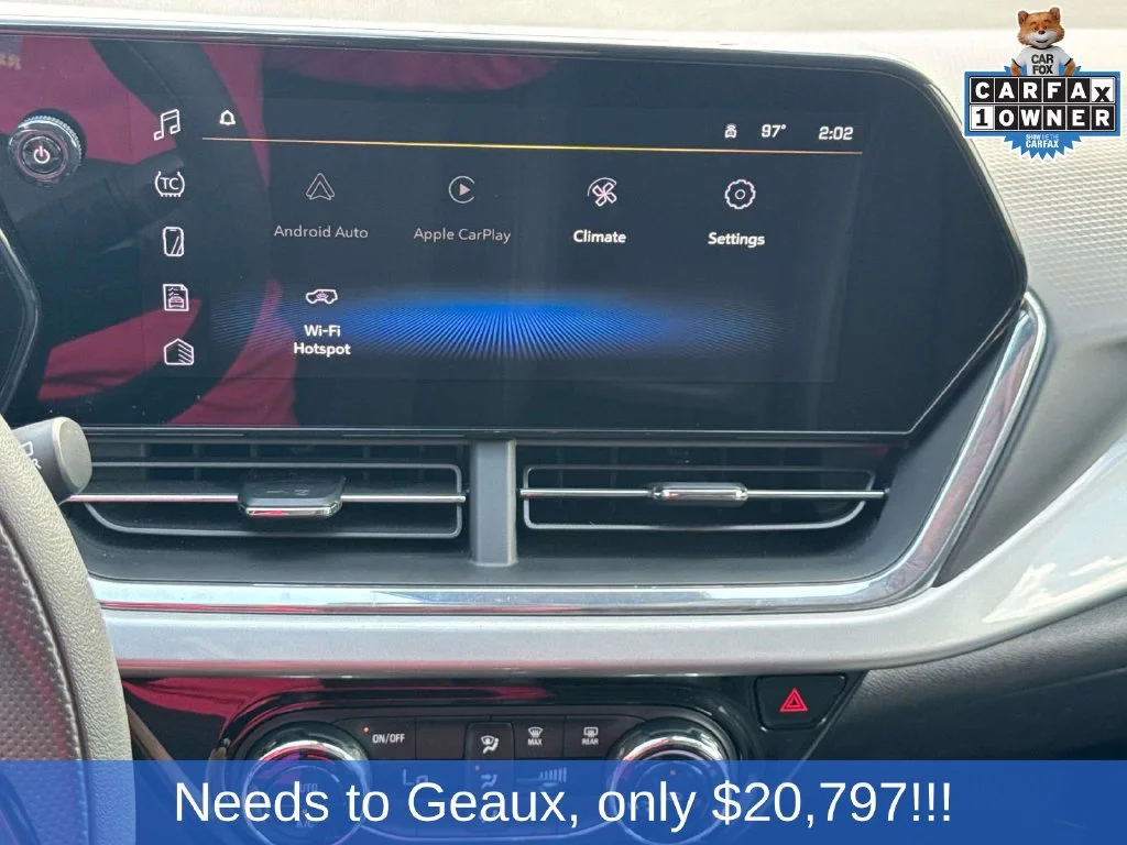 Used 2025 Gray Chevrolet LT image 43