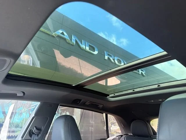 Used 2024  Audi Premium Plus image 14