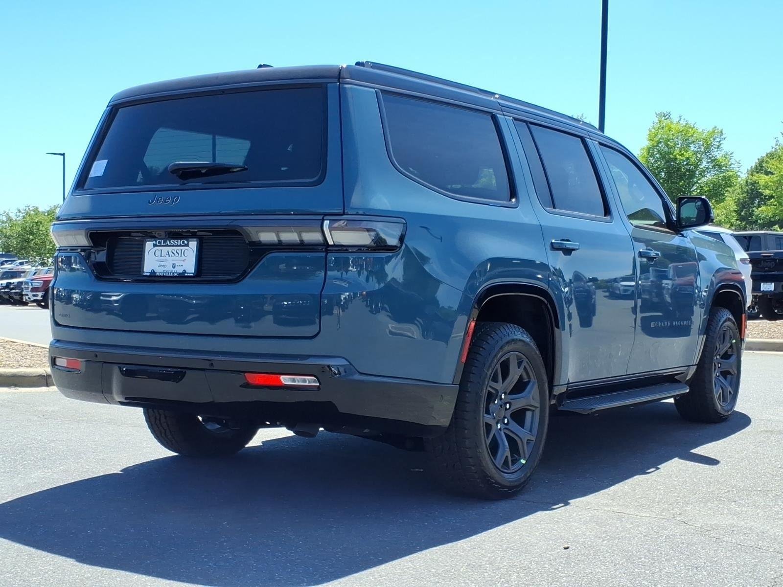 New 2026 Steel Blue Exterior Paint Jeep Upland image 2