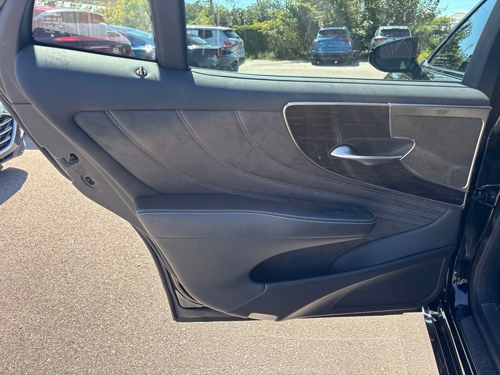 Used 2023 Black Lexus 500 Base image 14