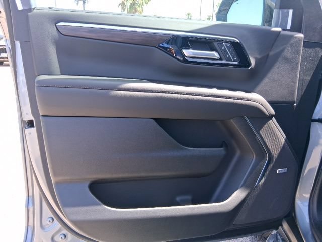 2026 Chevrolet Tahoe LT - Photo 14