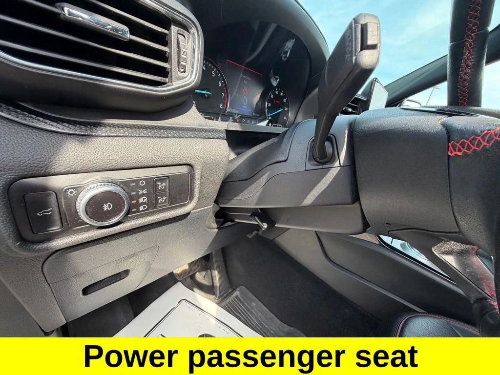 Used 2023 Gray Ford ST-Line image 23