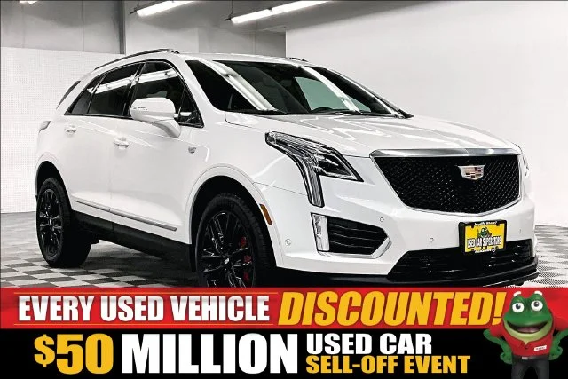 2025 Cadillac XT5 Sport
