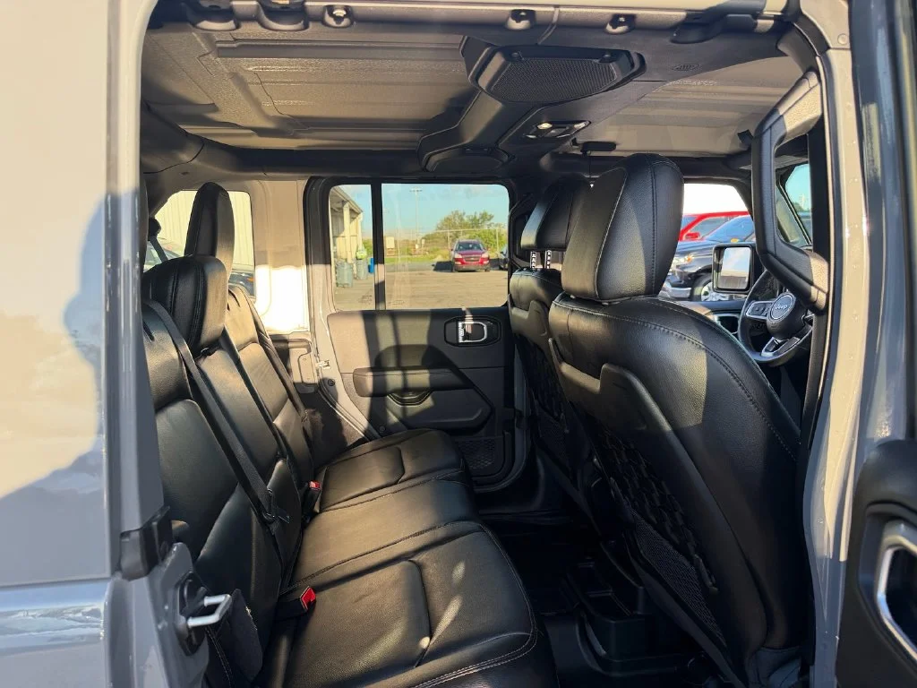 Used 2021 Gray Jeep Unlimited Rubicon 392 image 15