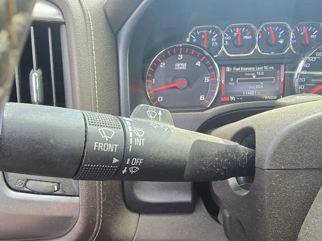 Used 2015 SUMMIT WHITE GMC SLT image 25