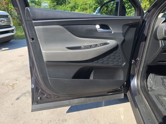 Used 2021 Gray Hyundai SE image 12