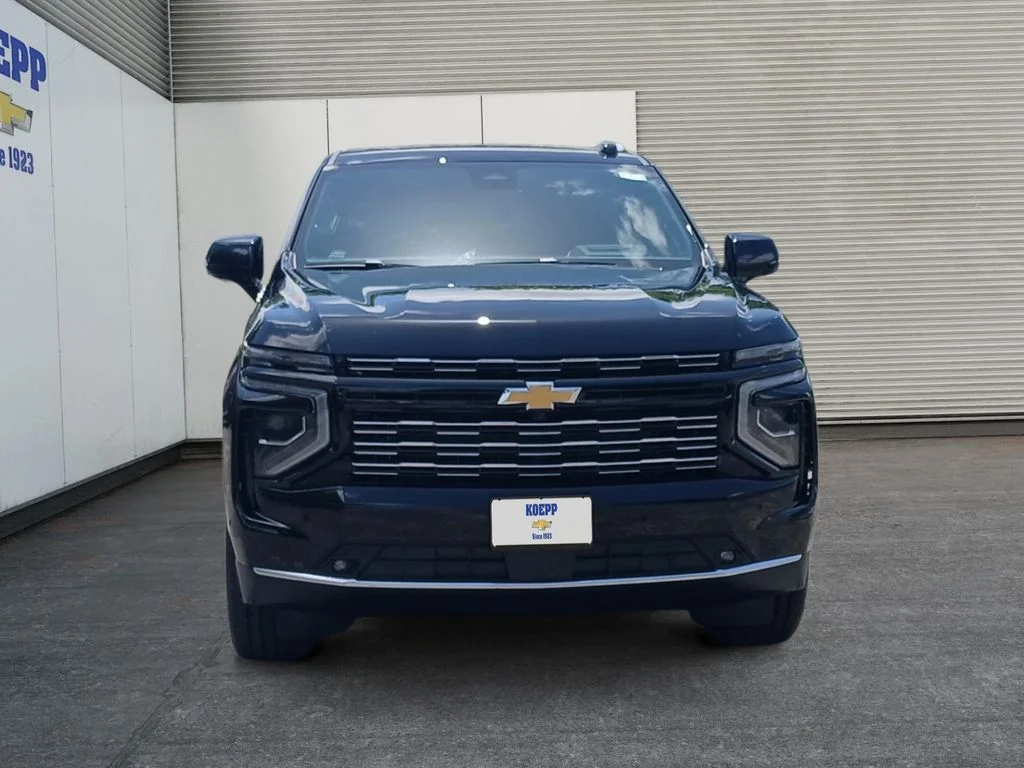 New 2026 Black Chevrolet High Country image 8