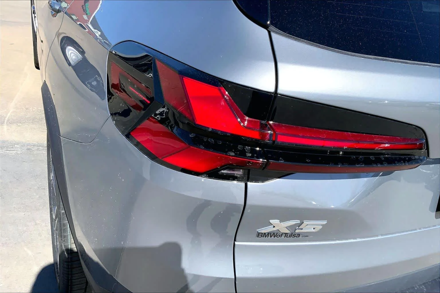 New 2026 Skyscraper Grey Metallic BMW xDrive40i image 14