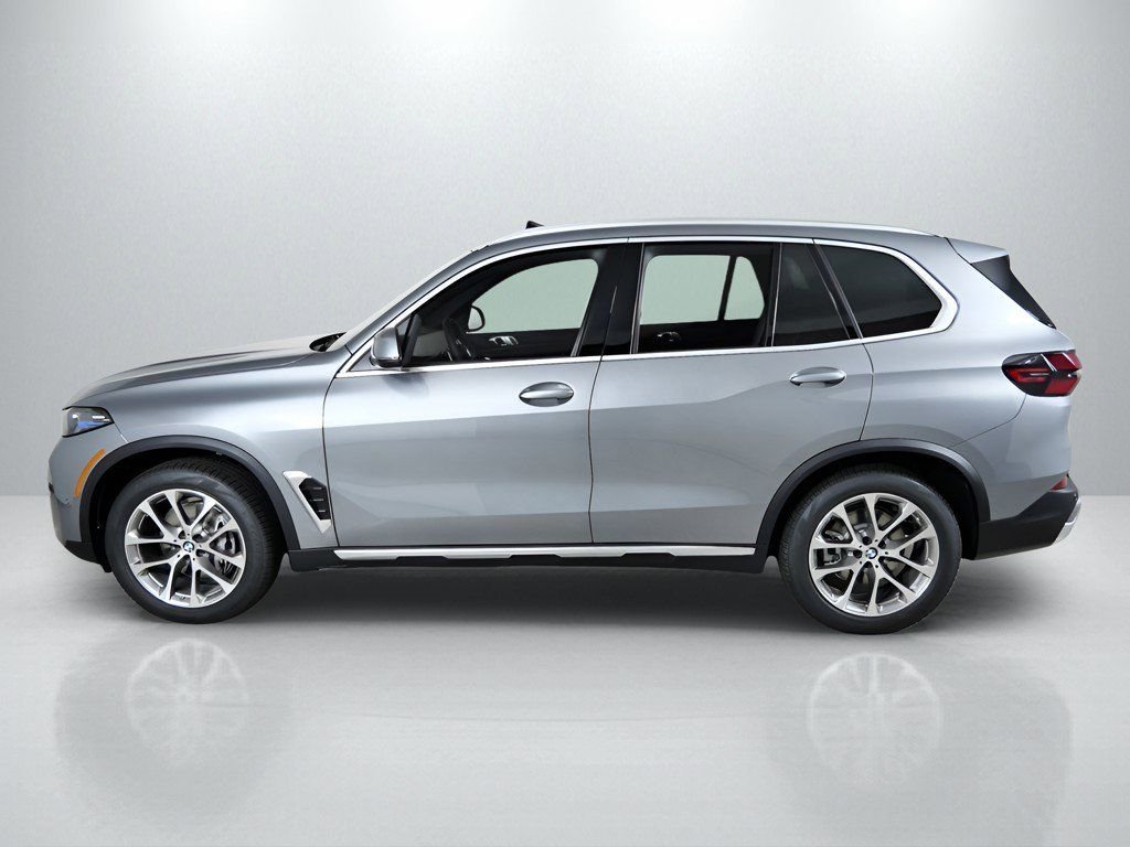 Certified Used 2026 Skyscraper Grey Metallic BMW xDrive40i image 18