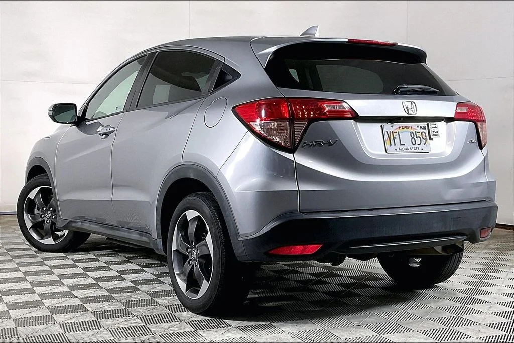 Used 2018  Honda EX image 13