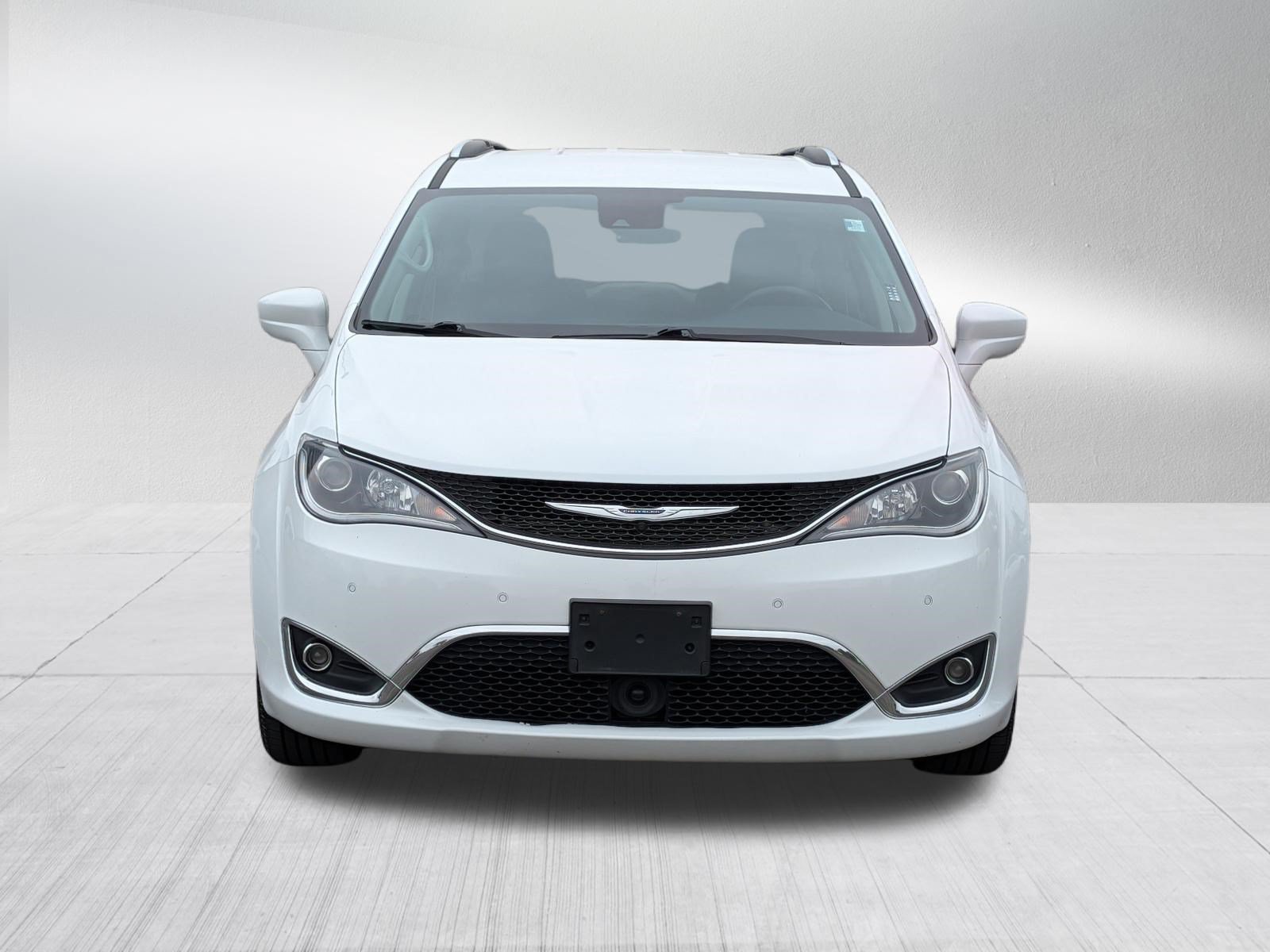 Used 2019 Chrysler Pacifica Touring L Plus with VIN 2C4RC1EG4KR604640 for sale in Bloomington, Minnesota