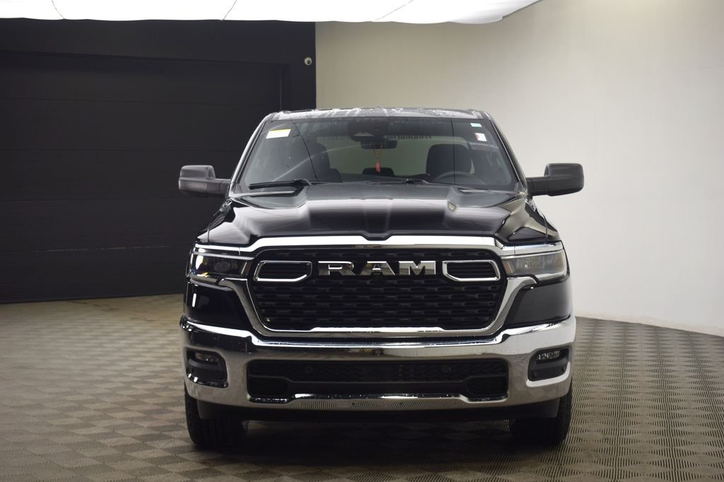 New 2026 Diamond Black Crystal Pearl-Coat Exterior Paint RAM Big Horn/Lone Star image 2