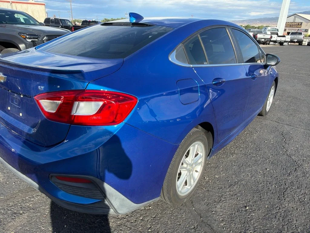 Used 2017 Blue Metallic Chevrolet LT image 19