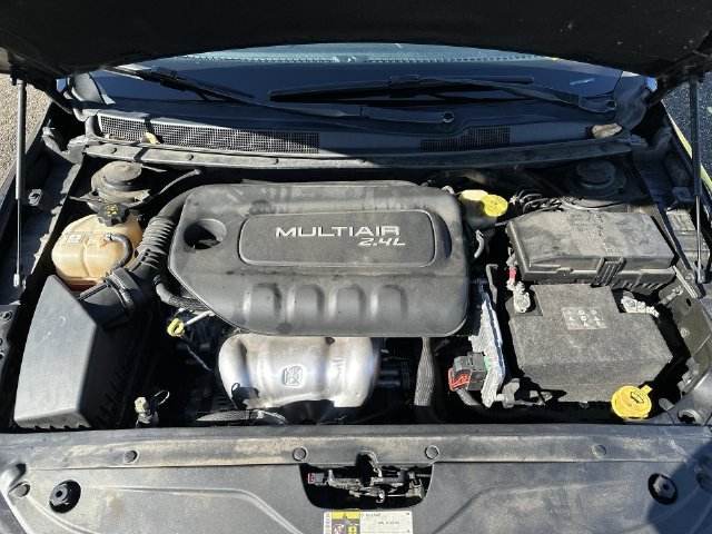 Used 2016 Black Chrysler Limited image 25