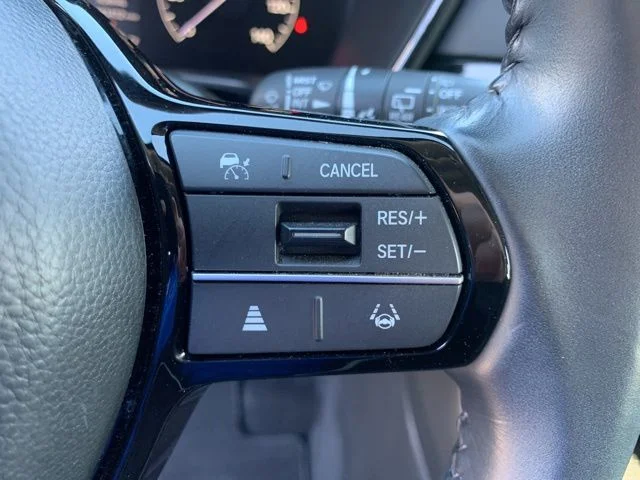 Used 2024  Honda EX-L image 27