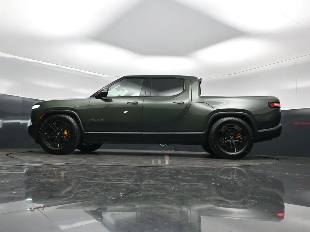 Certified Used 2022 Green Rivian Adventure image 8