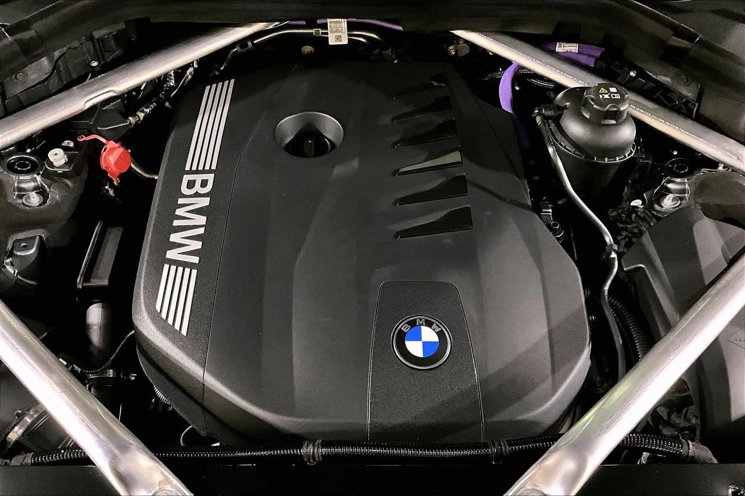 New 2027 Skyscraper Grey Metallic BMW xDrive40i image 15