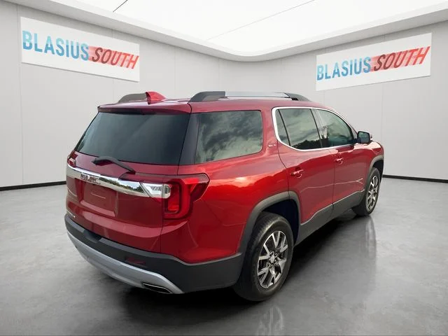 Used 2023 Red GMC SLT image 3