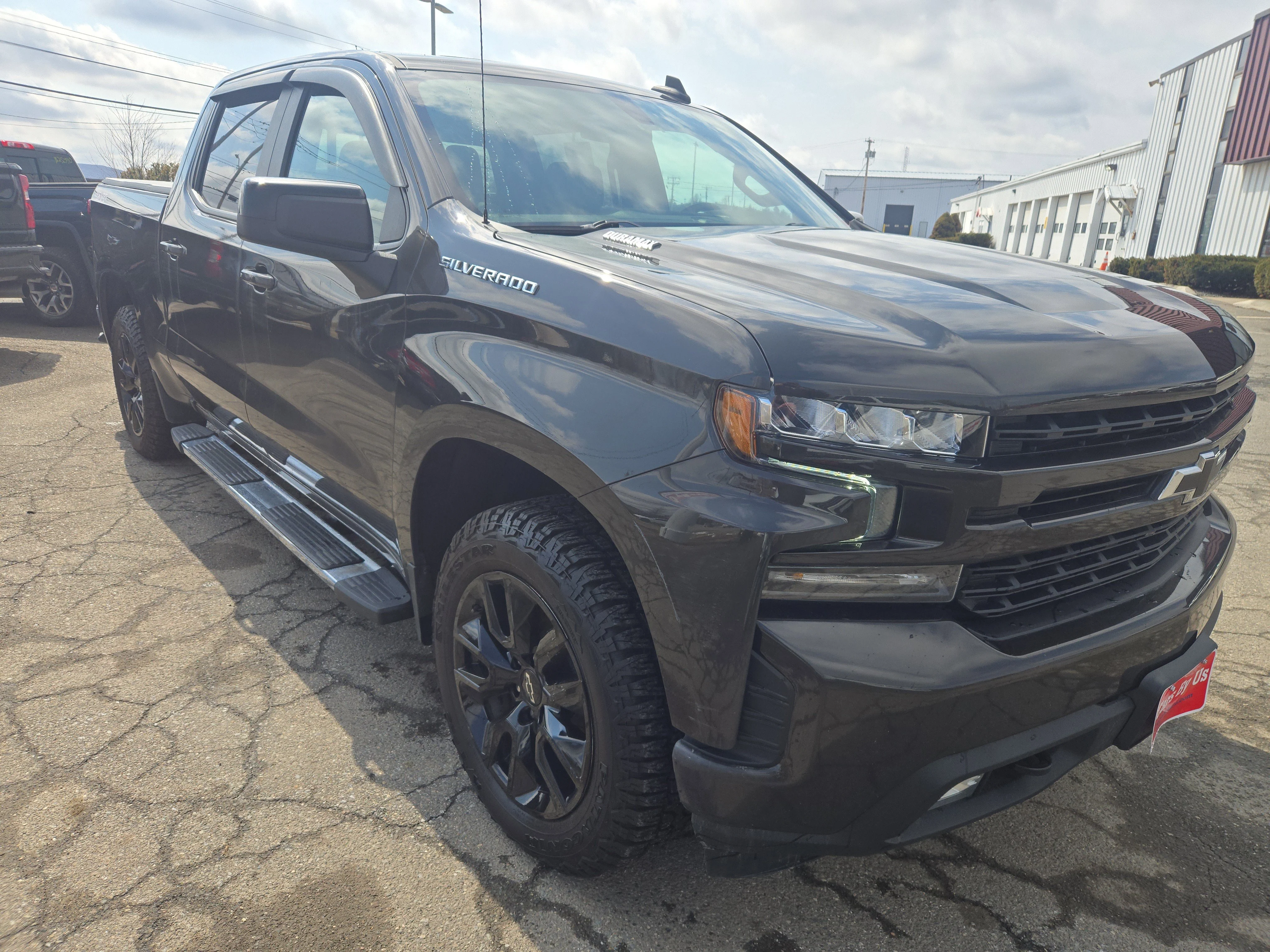 Used 2021 Oxford Brown Metallic Chevrolet RST image 5