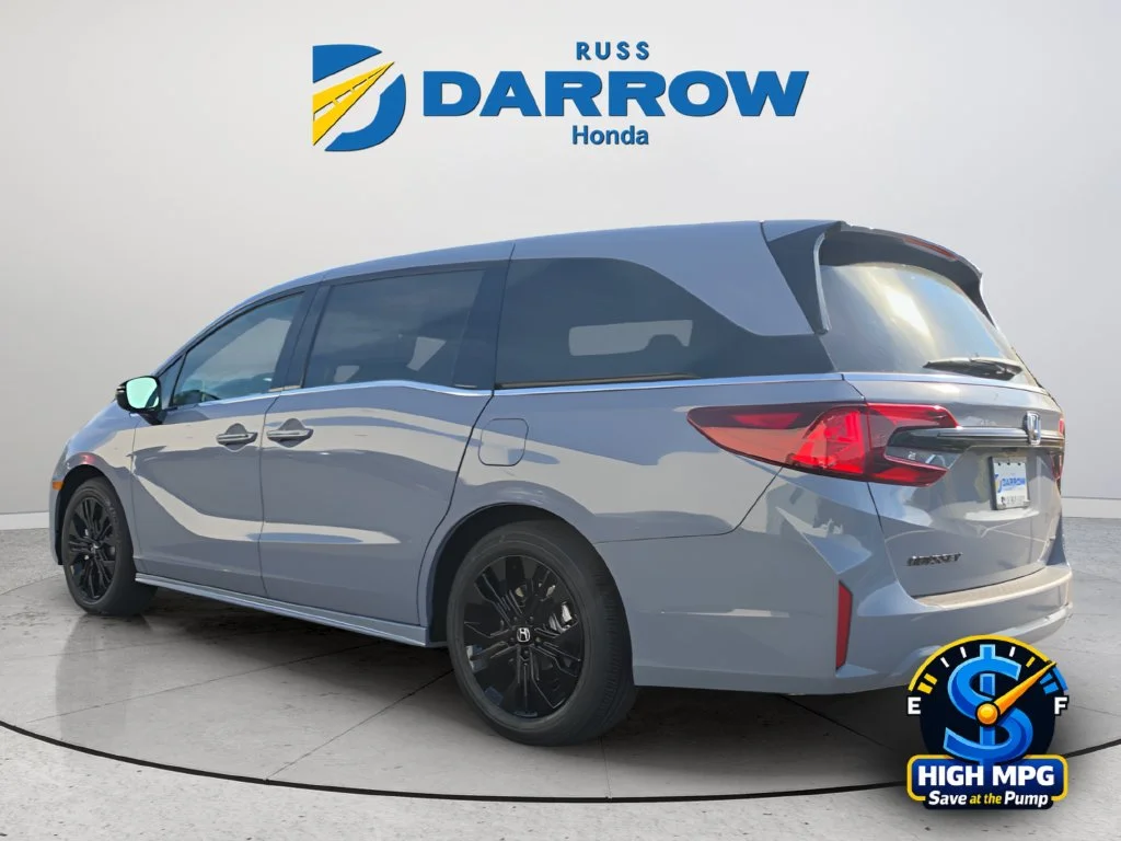 New 2027 Sonic Gray Pearl Honda Sport-L image 3