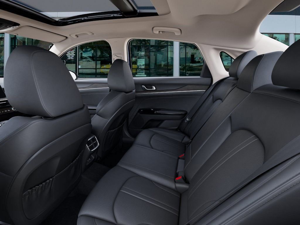 2025 Kia K5 EX - Photo 18
