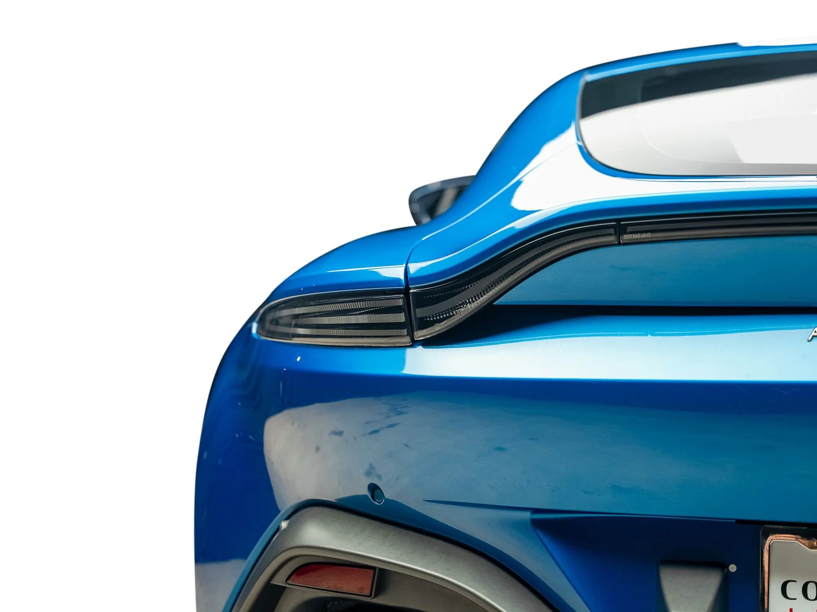 Used 2020 Blue Aston Martin Base image 17