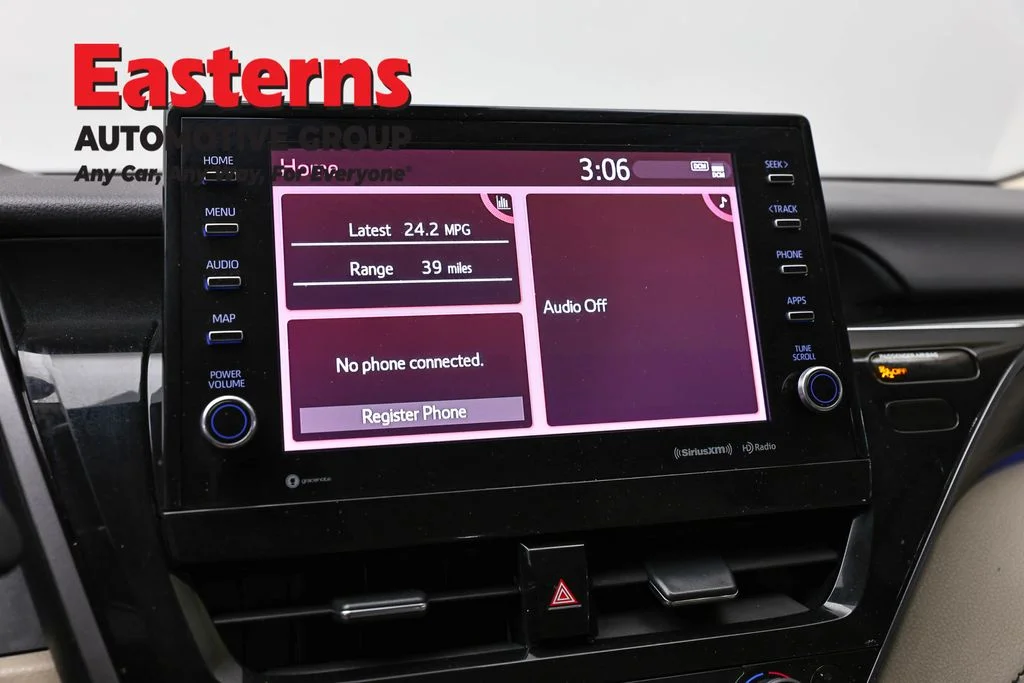 Used 2021 Red Toyota XLE image 18