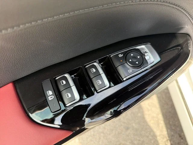 New 2026 White Kia GT-Line image 17