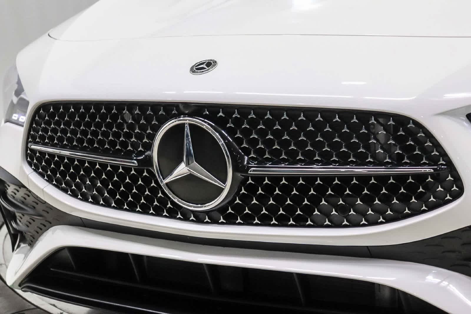 Certified Used 2026 Polar White Mercedes-Benz CLA 250 image 8