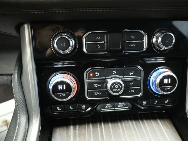 2022 GMC YUKON XL - Image 18