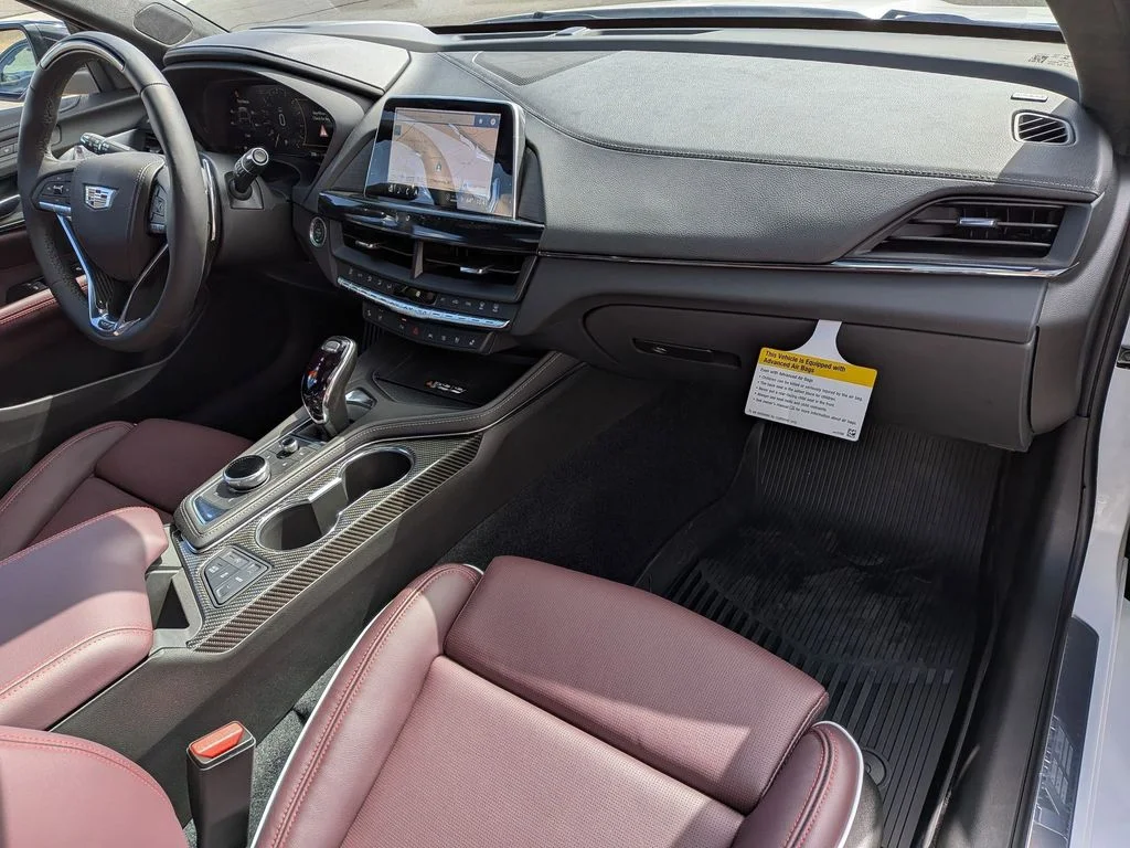 2026 Cadillac CT4 V-Series - Photo 37