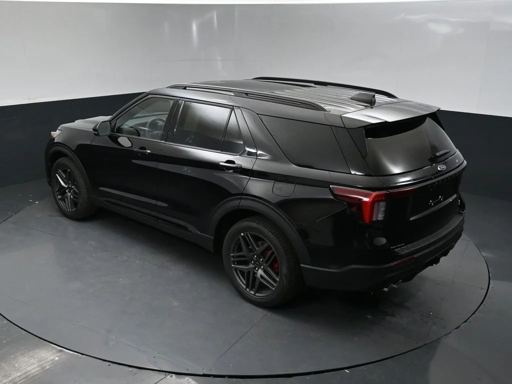 New 2026 Black Ford ST image 37