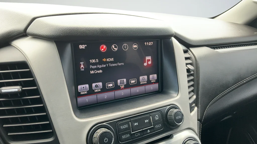 Used 2016 Silver GMC SLE image 11