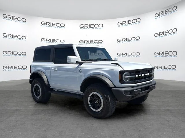 Used 2023 Oxford White Ford Outer Banks image 1