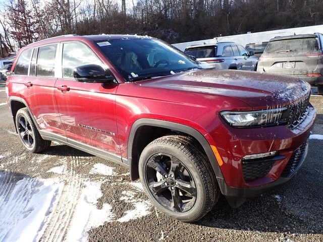 New 2025 Velvet Red Pearl-Coat Exterior Paint Jeep Limited image 9