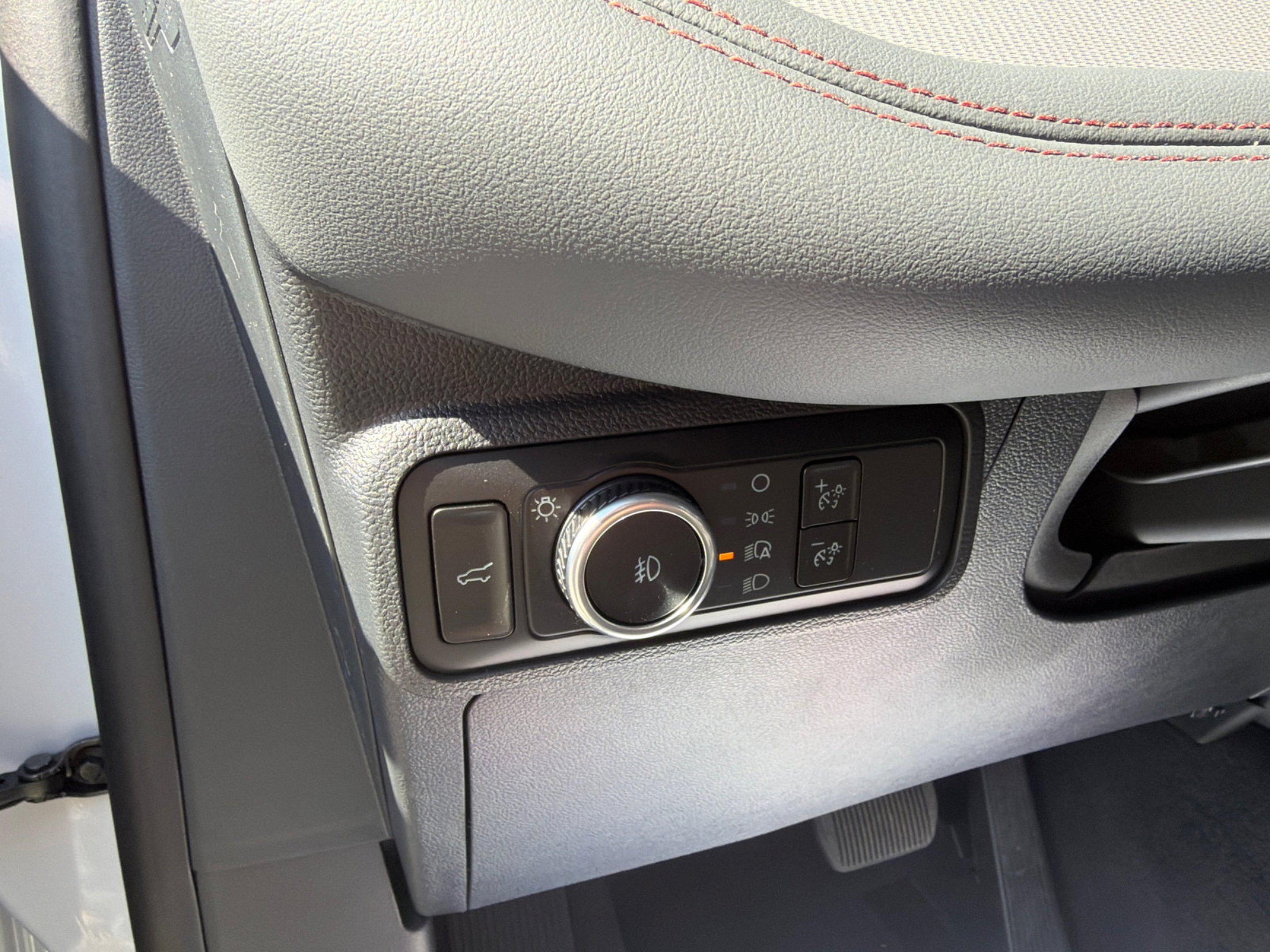 New 2026 Space White Metallic Ford Active image 20