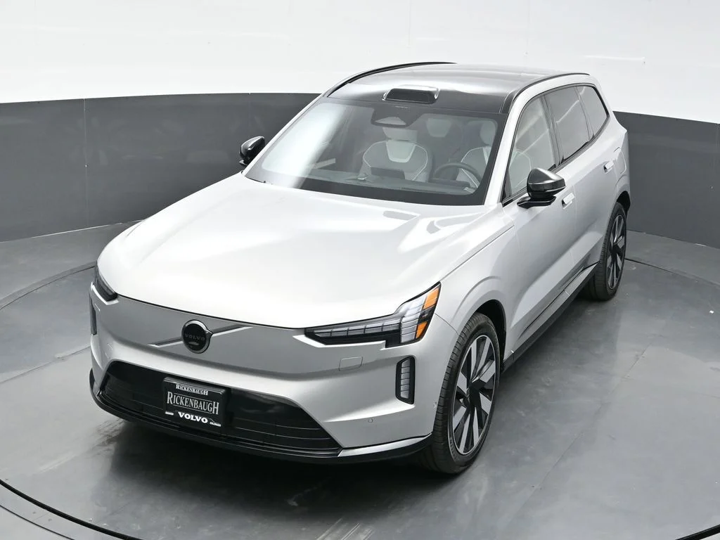 2025 Volvo EX90 Ultra - Photo 30