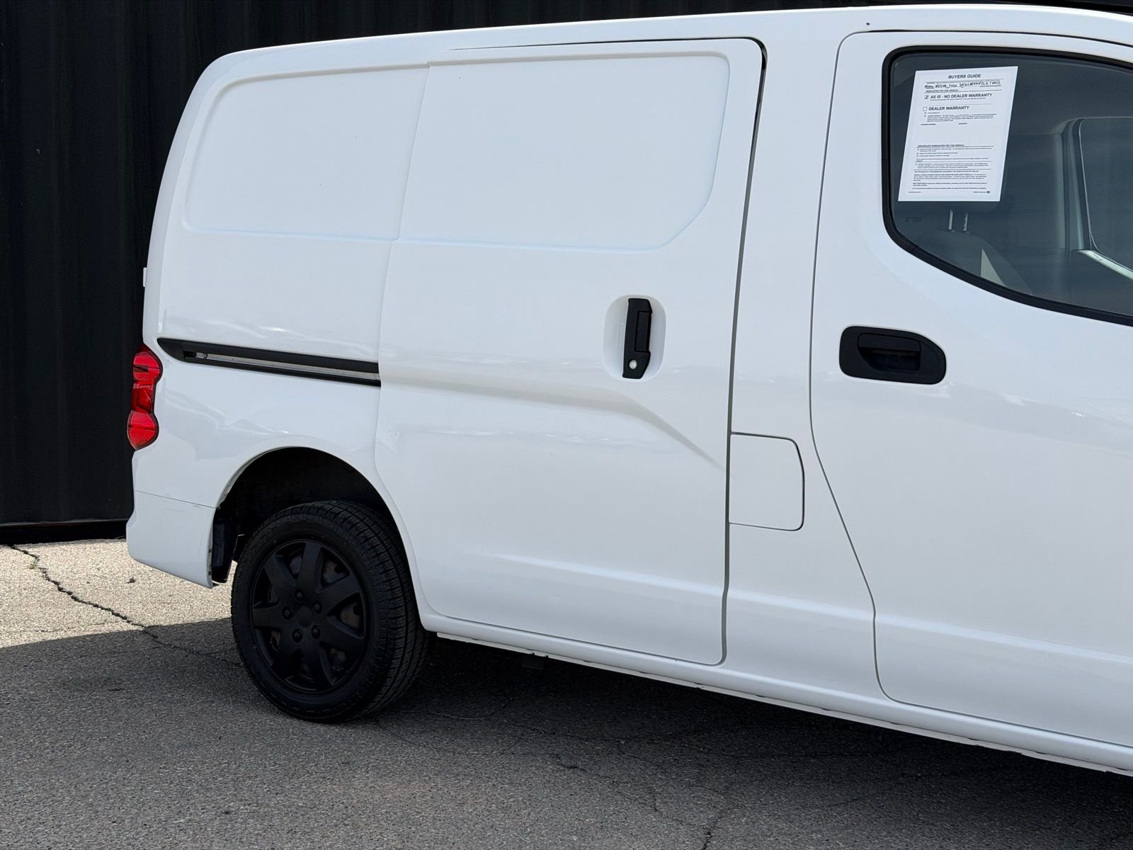 View vehicle photo 5