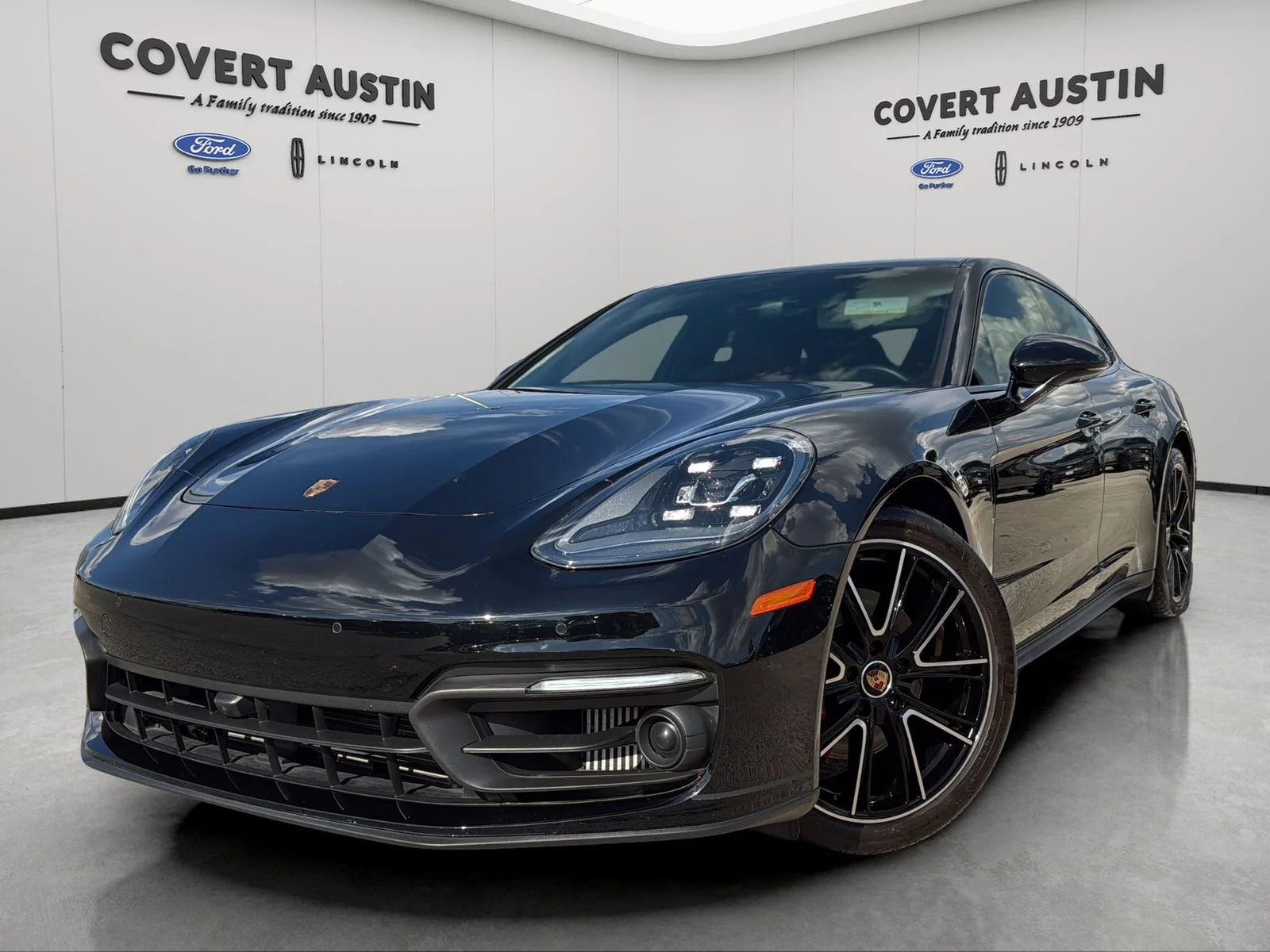 Used 2021 Black Porsche 4S image 1