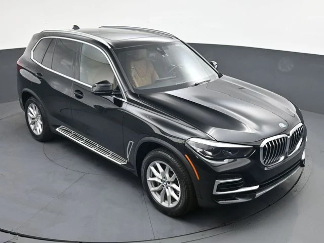 Used 2023 Black BMW xDrive40i image 21