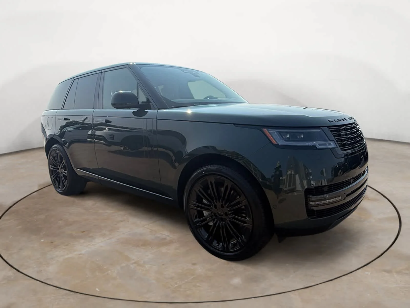 New 2026 Belgravia Green Land Rover SE image 7