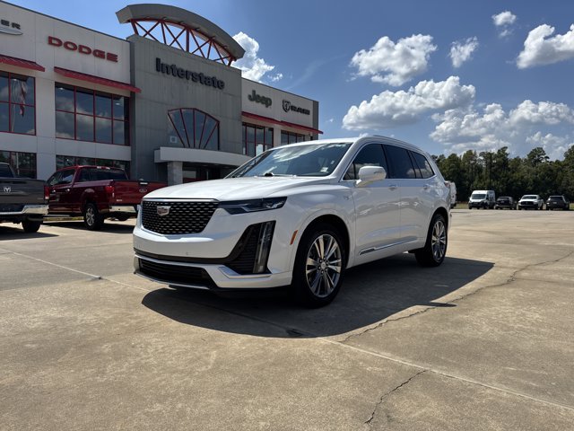 2025 Cadillac XT6 Premium Luxury