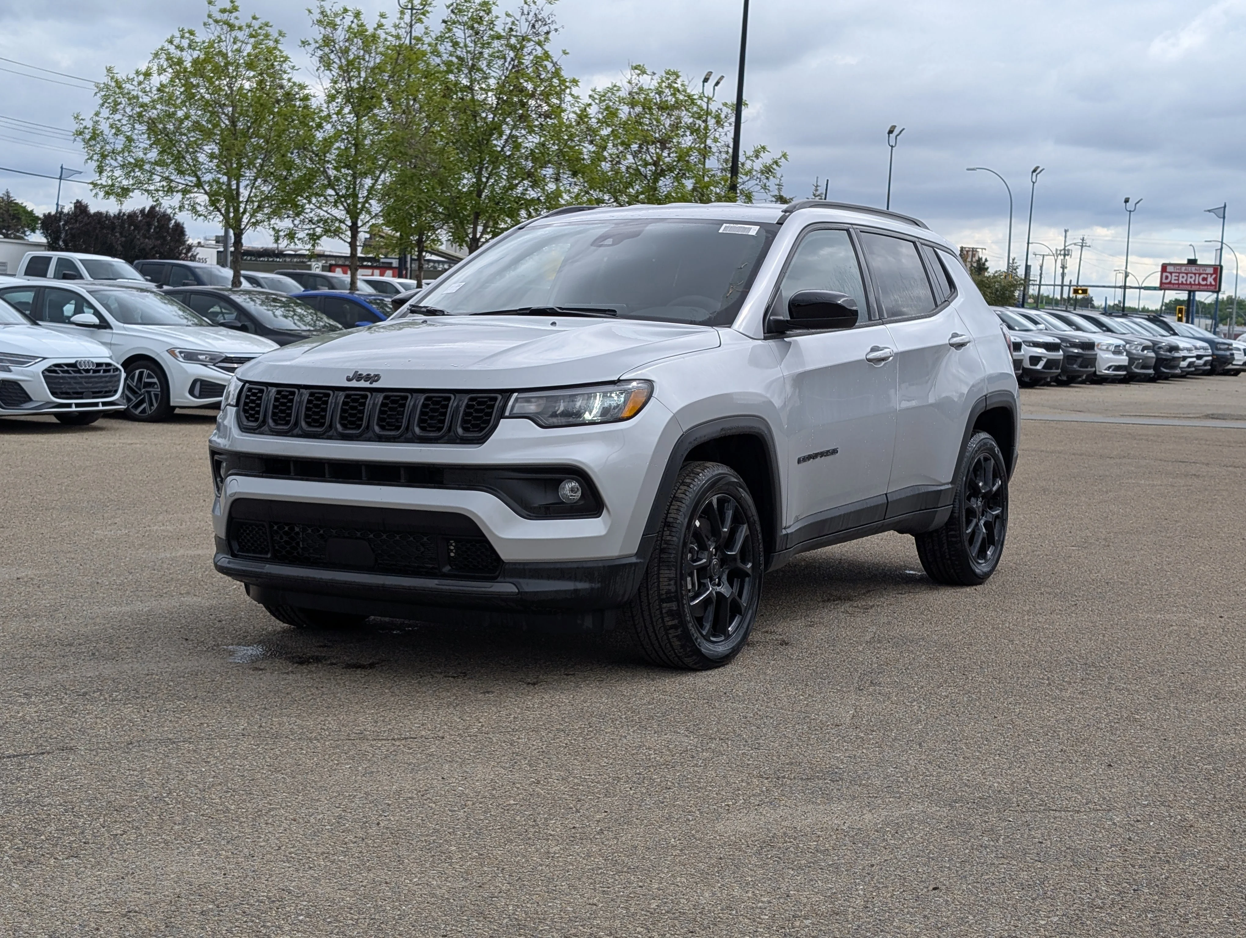 New 2026 Silver Zynith Metallic Jeep North image 2