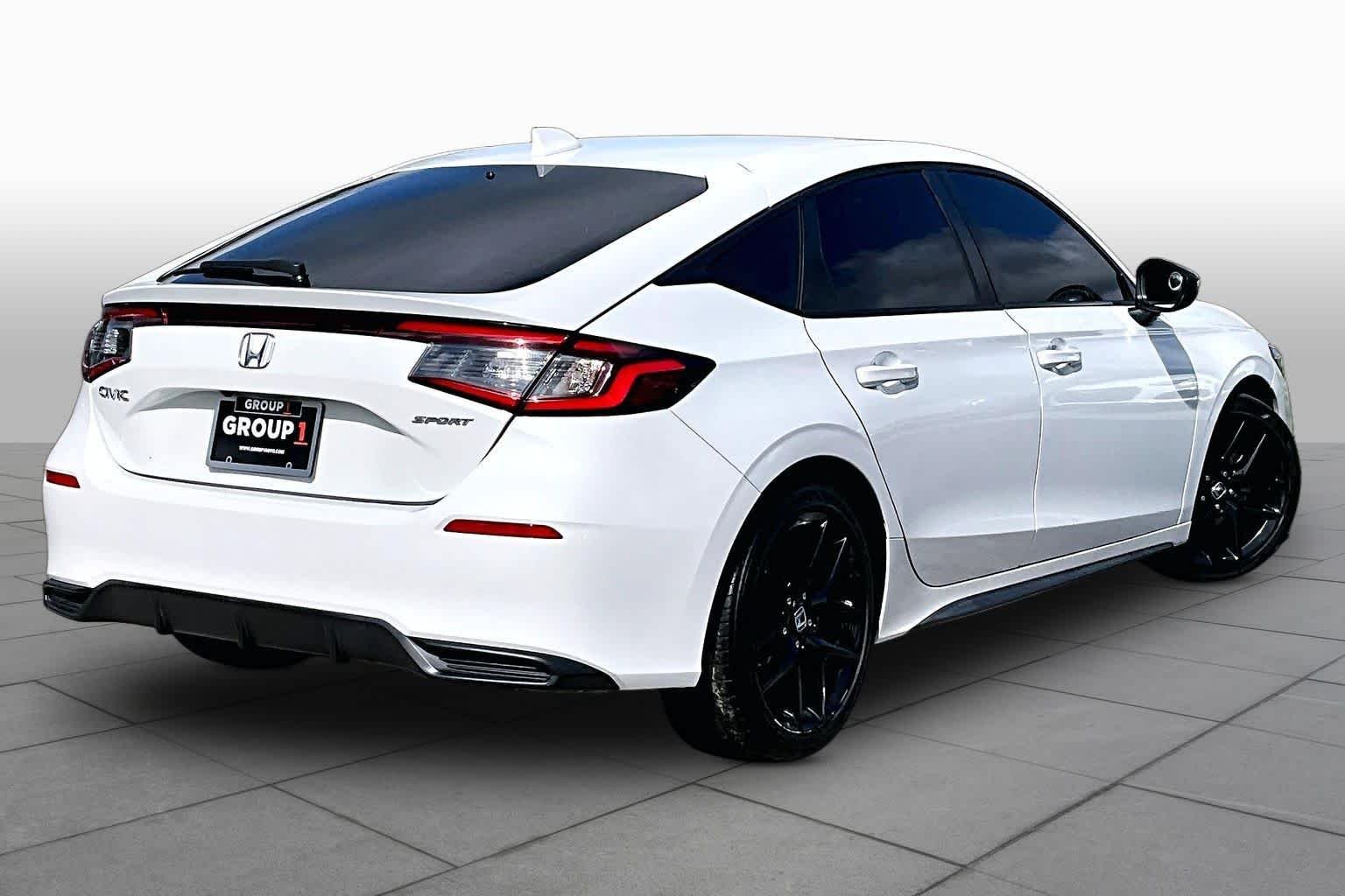 Used 2022 Platinum White Pearl Honda Sport image 13