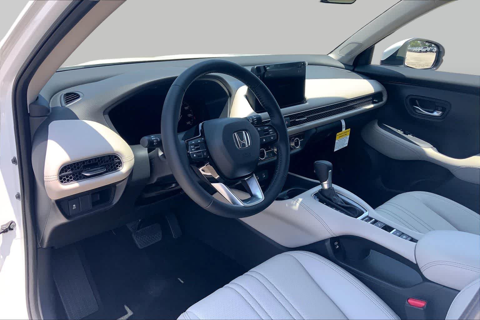 New 2027 Platinum White Pearl Honda EX-L 2WD image 8