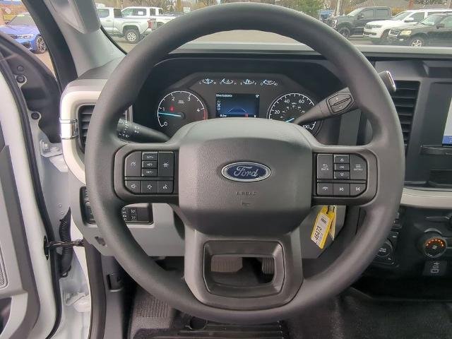 2024 Ford F-550 Super Duty Chassis Cab XL - Photo 13