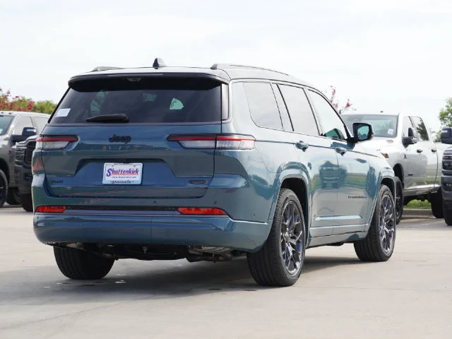 New 2027 Steel Blue Jeep Summit image 17