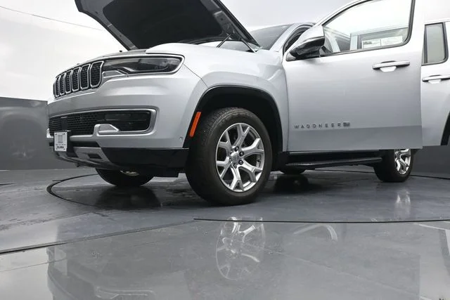 Used 2022 Silver Jeep Series II image 33