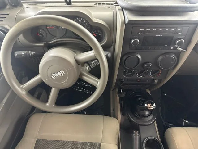 Used 2009 Black Jeep Unlimited X image 27