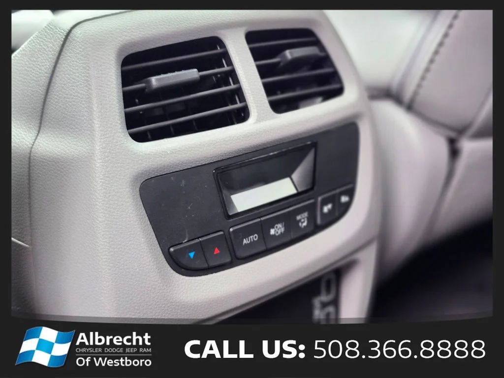 Used 2020 Gray Honda EX-L image 17